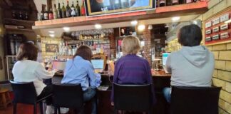 There’s an author’s coffee shop where you can not go residence till you strike your target dates There’s an author’s coffee shop where you can not go residence till you strike your target dates