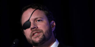 Pete Davidson’s Dan Crenshaw Apology Revisited After Tucker Carlson Mockery Pete Davidson’s Dan Crenshaw Apology Revisited After Tucker Carlson Mockery